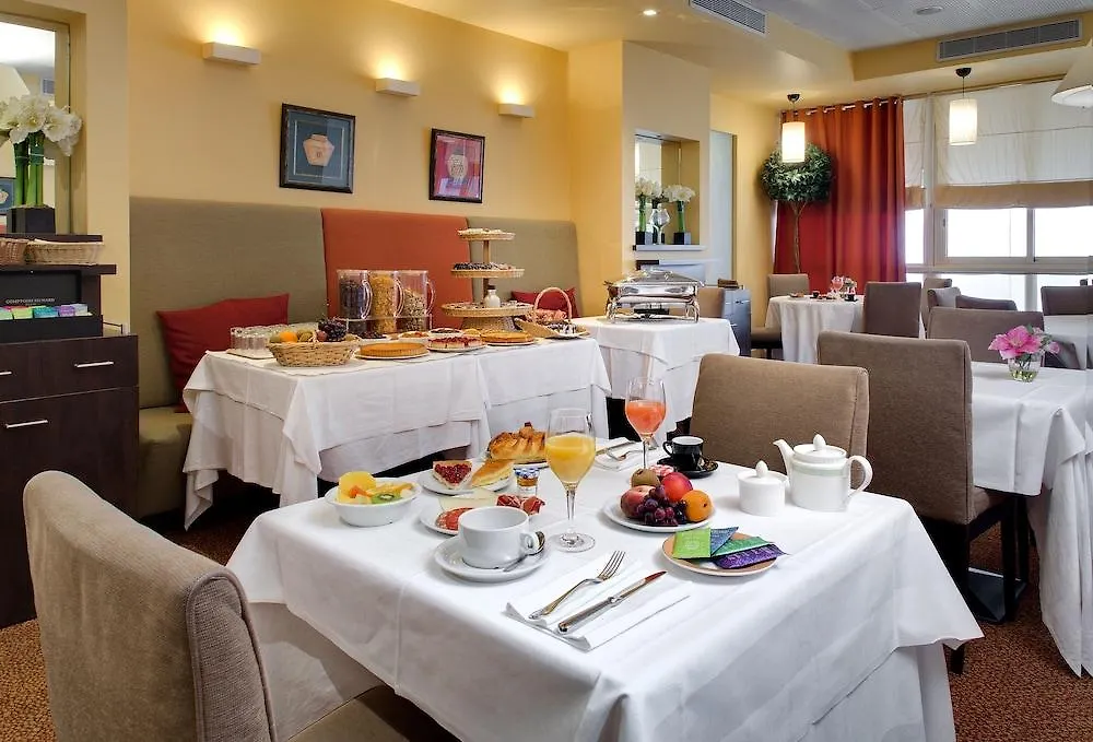 Hotel Eliseo Лурд 4*,  Франция
