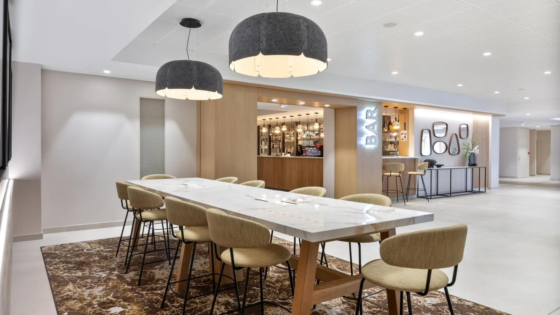 Hotel Eliseo Лурд 4*,  Франция