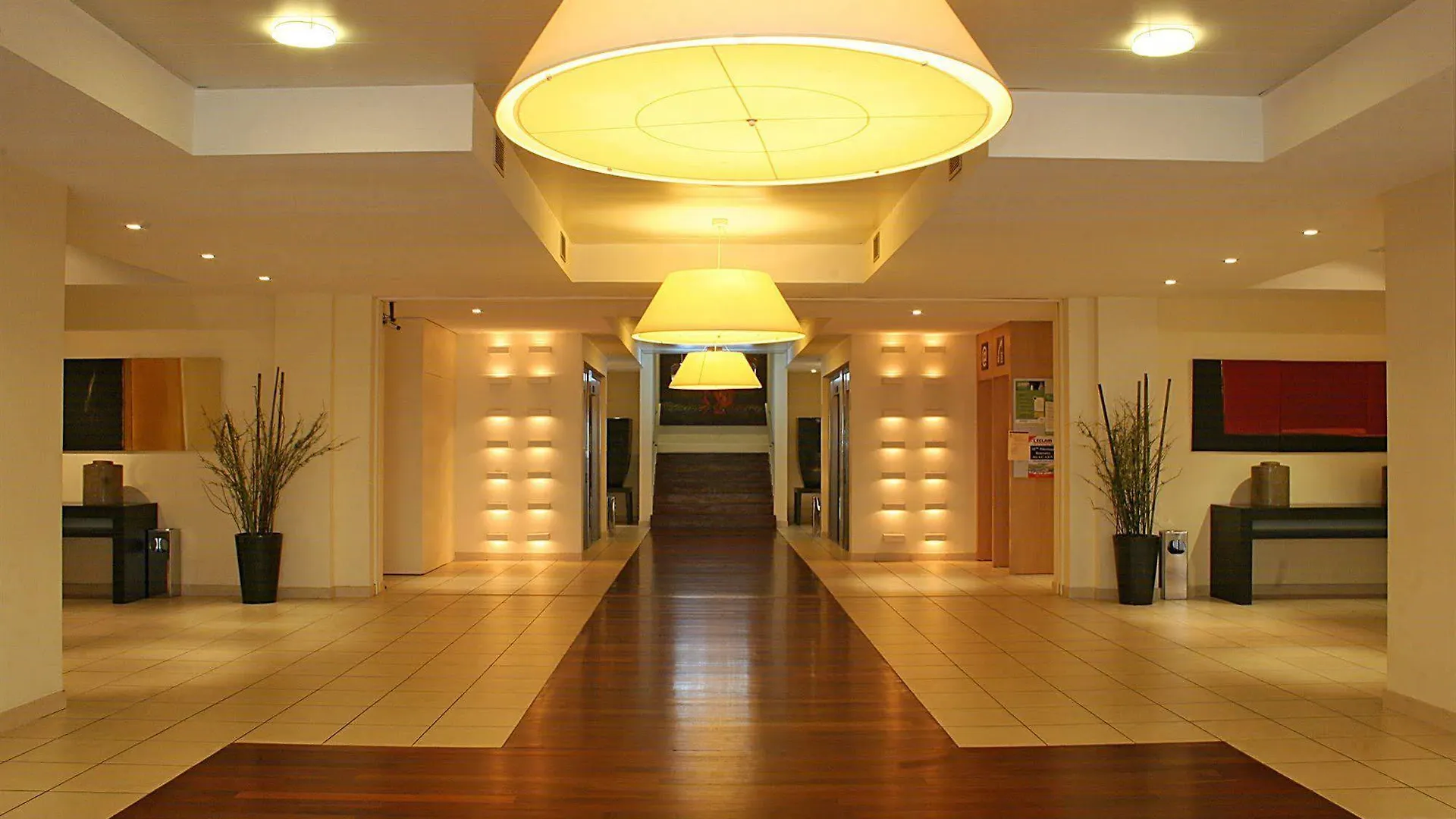 ****  Hotel Eliseo Лурд Франция